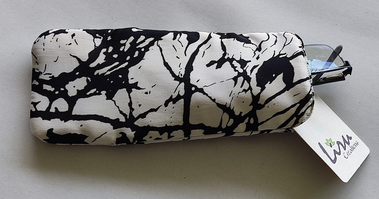 Abstract Earth Sustainable Specs Cases Set of 2