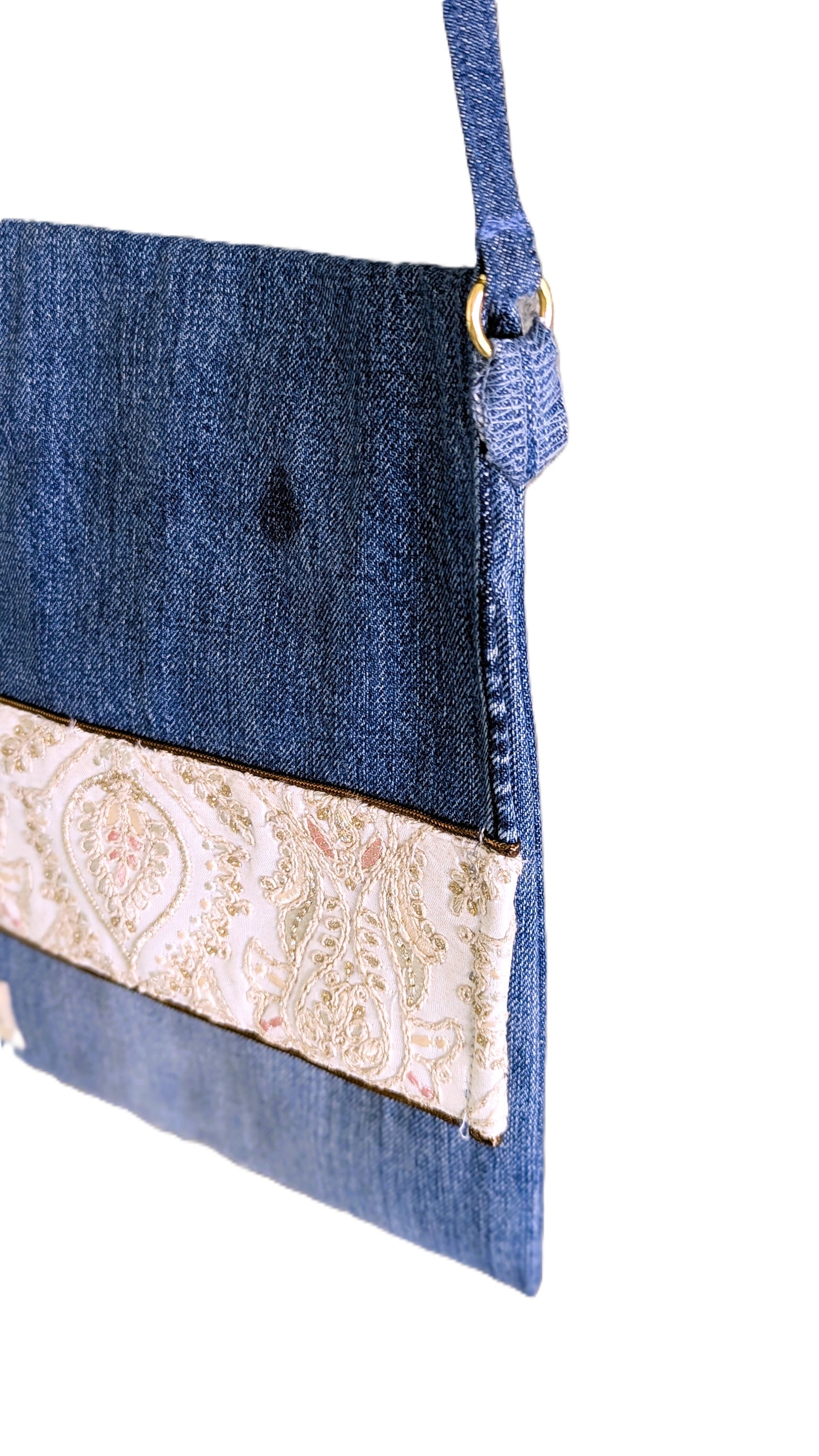 Whitegold Messenger Bag