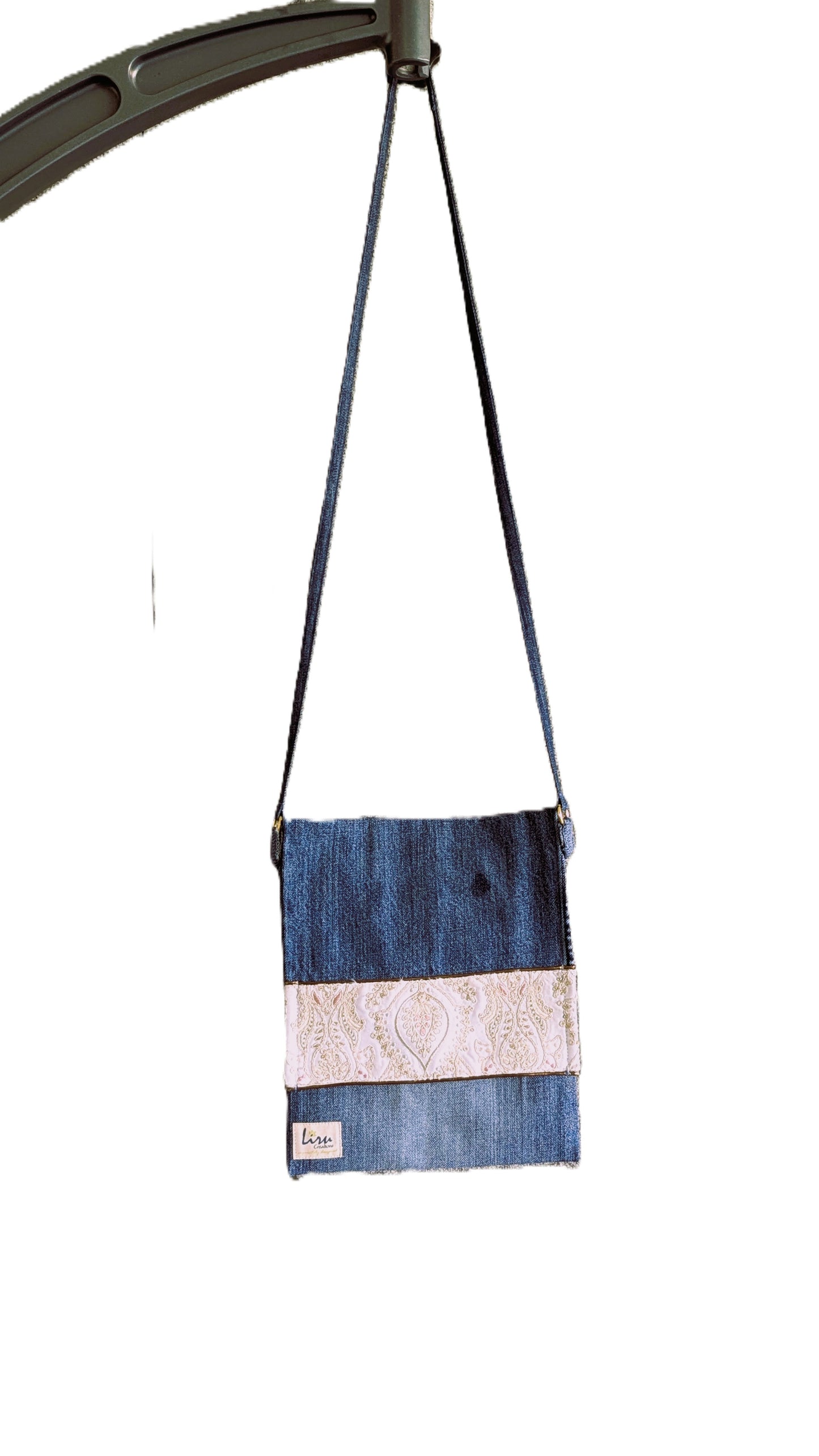 Whitegold Messenger Bag