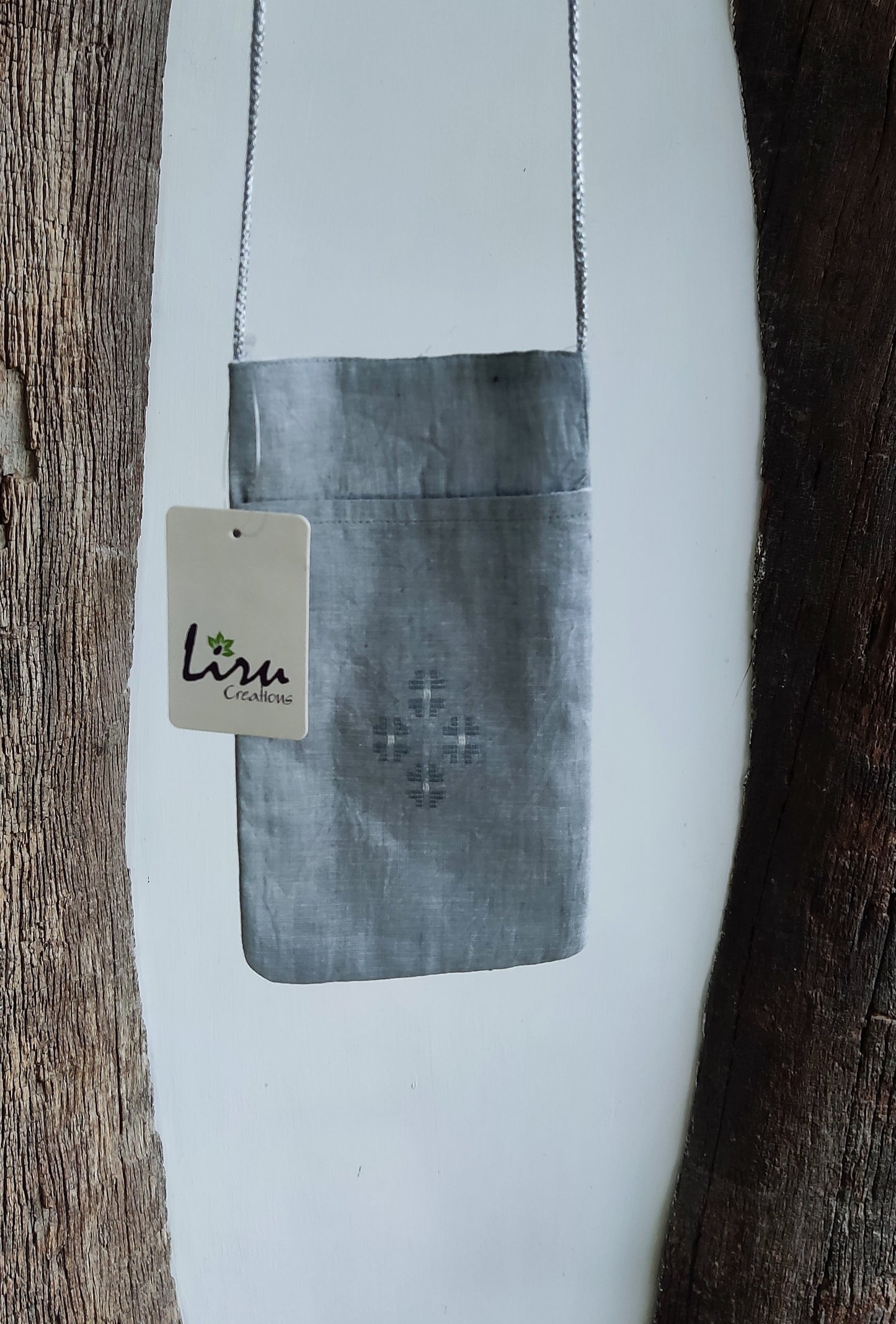 Classy Water -Sustainable Mobile Pouches - Set of 2