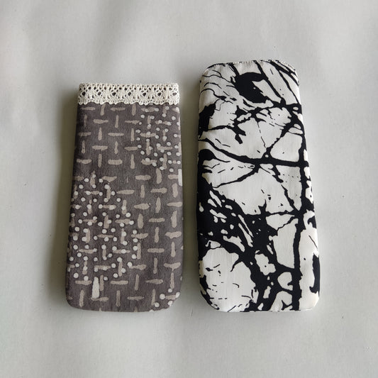 Abstract Earth Sustainable Specs Cases Set of 2