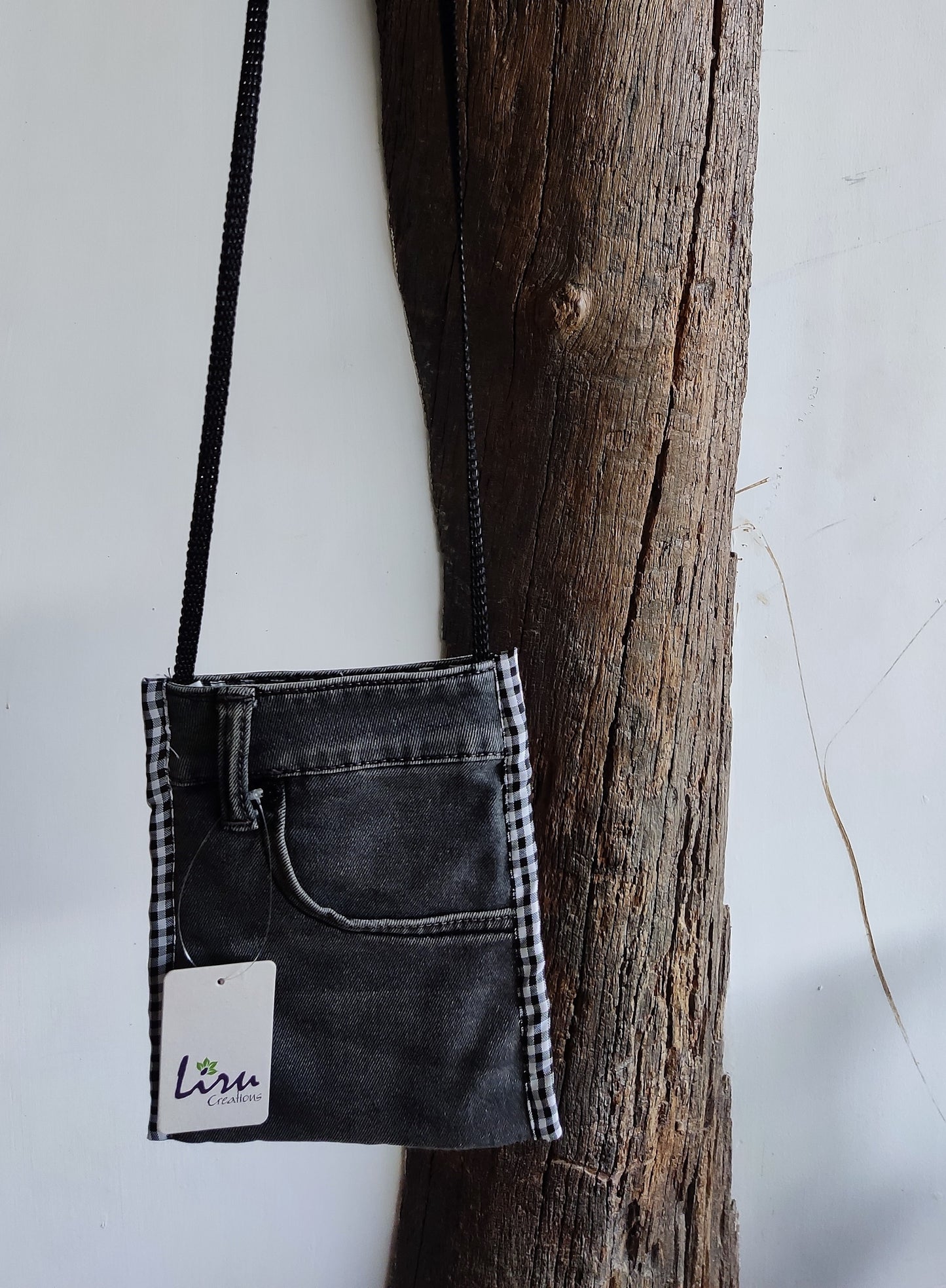 Grey Messenger bag - Sustainable