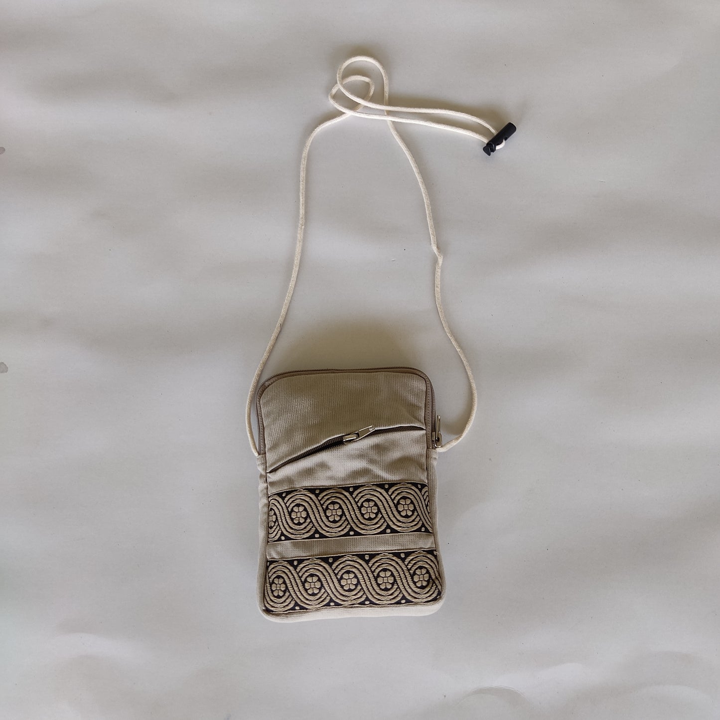 Beige Braid - A Sustainable Messenger Bag