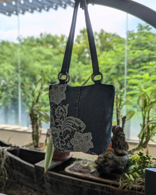 Lace Tote- Sustainable