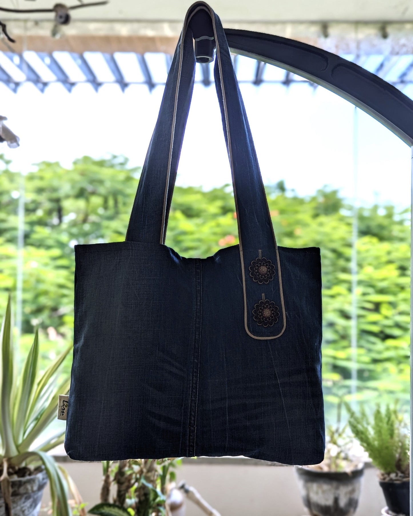 Just Tote - Sustainable