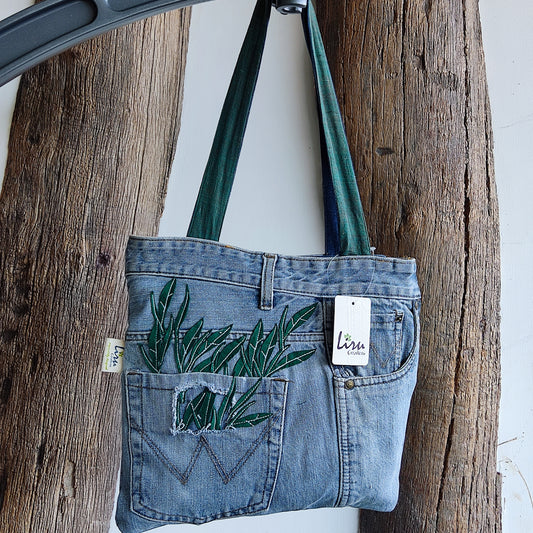 Garden-A Sustainable Sling Bag